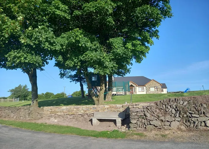 Four Seasons Waterford